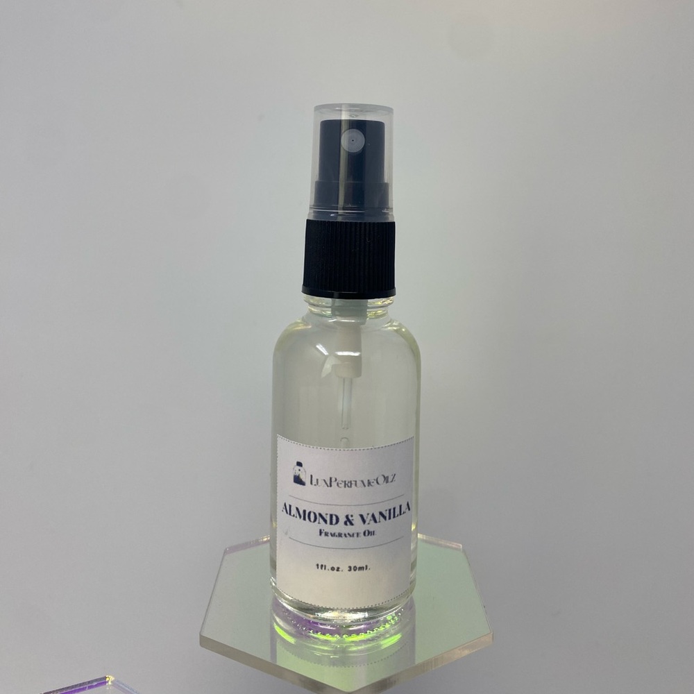 Almond & Vanilla Fragrance Oil, Natural Scent Blend - 1 Oz. (30 ML) Spray